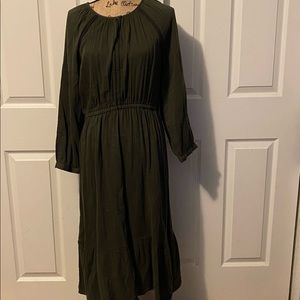 *NWT* Old Navy Long Sleeve Tiered Dress